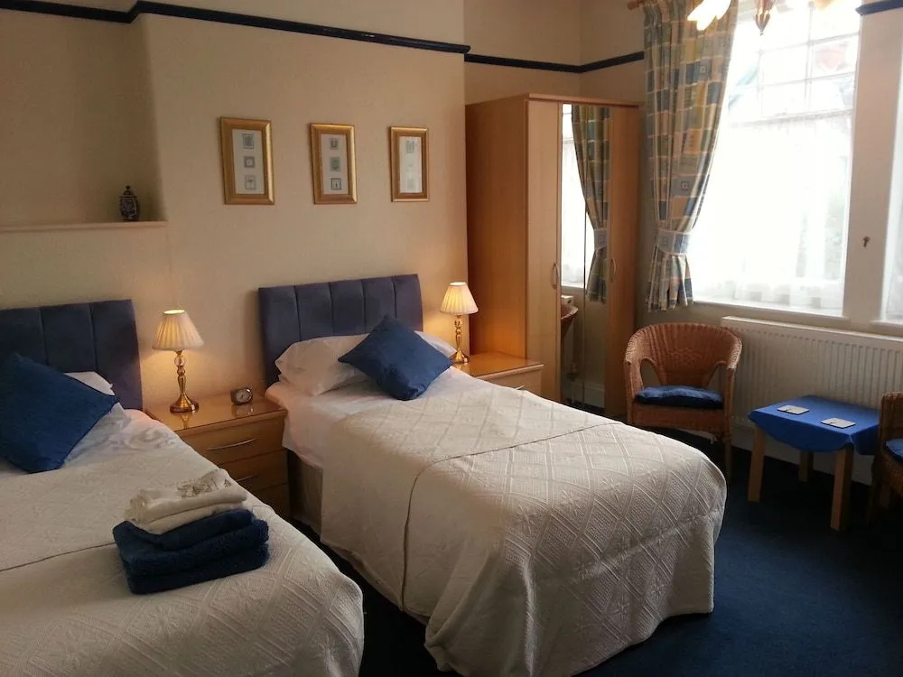 Montrose Guest House