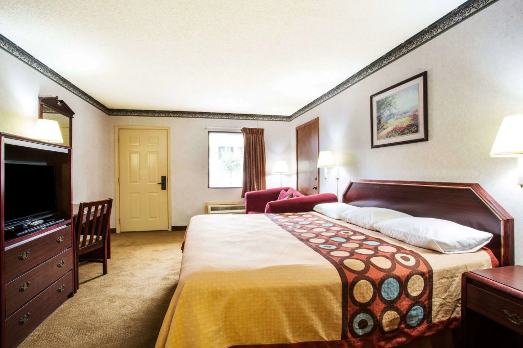 Griffin Inn & Suites