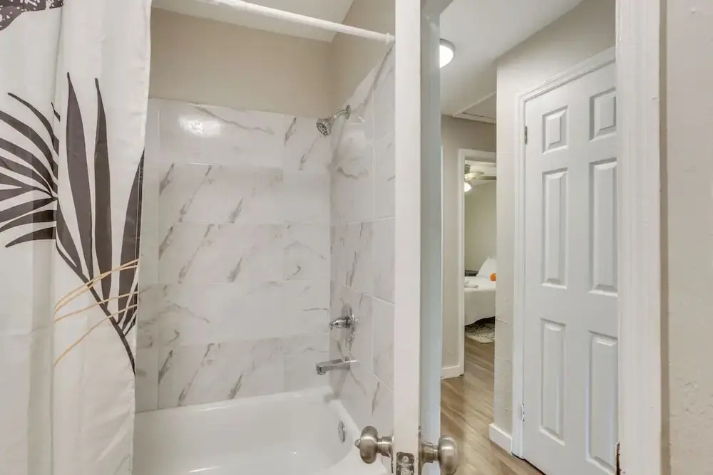 Near Dtwn & Universities: Central Tallahassee Apt!