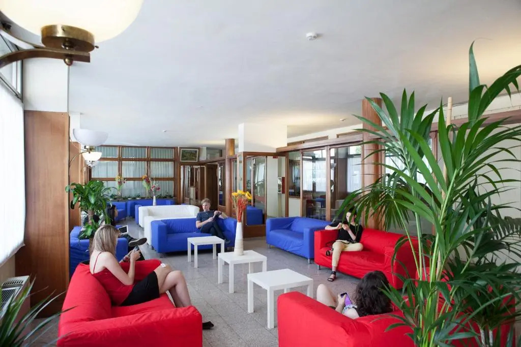 AUTO PARK Hotel
