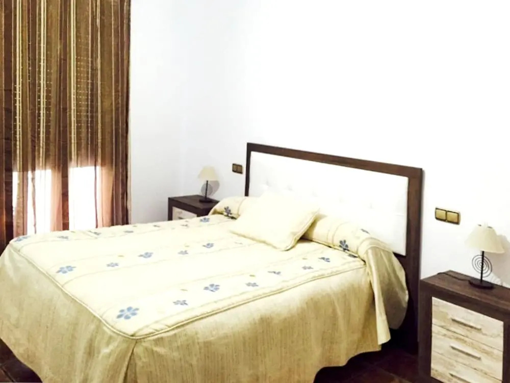 House With 2 Bedrooms in Setenil de las Bodegas, With Wonderful Mounta