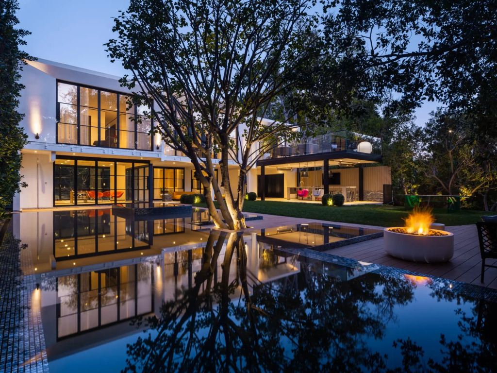 Angelo Modern