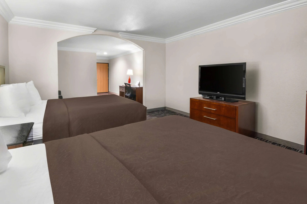 SureStay Plus by Best Western Fort Worth Benbrook