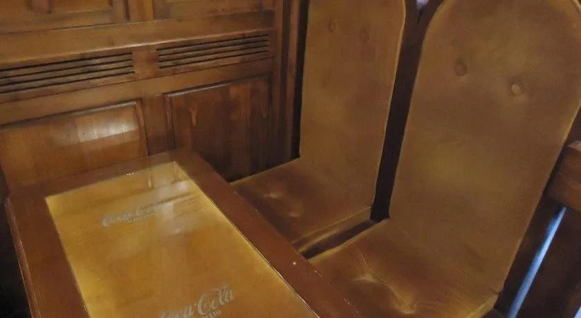 Cola Panzió