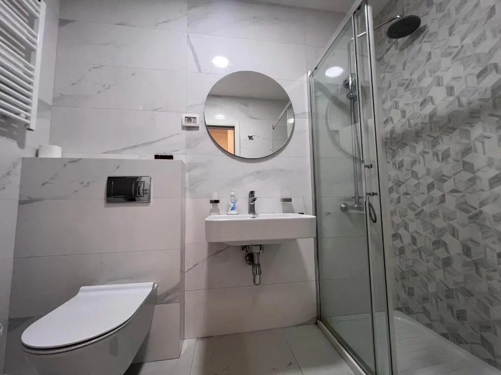Apartment 79•Central Point