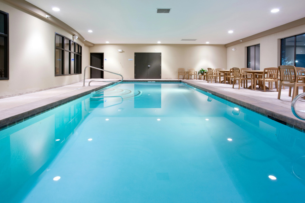 Holiday Inn Express Hotel & Suites Lander by IHG