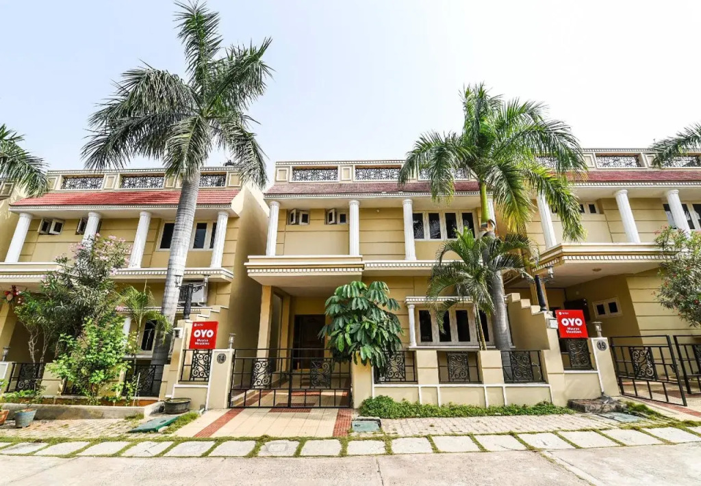 OYO 19752 Maurya Meadows