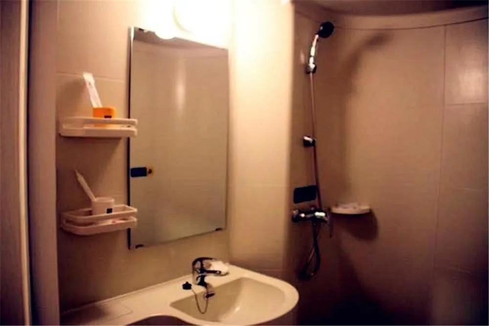 Yijia 365 Hotel-shijiazhuang Xingshan Mall Branch