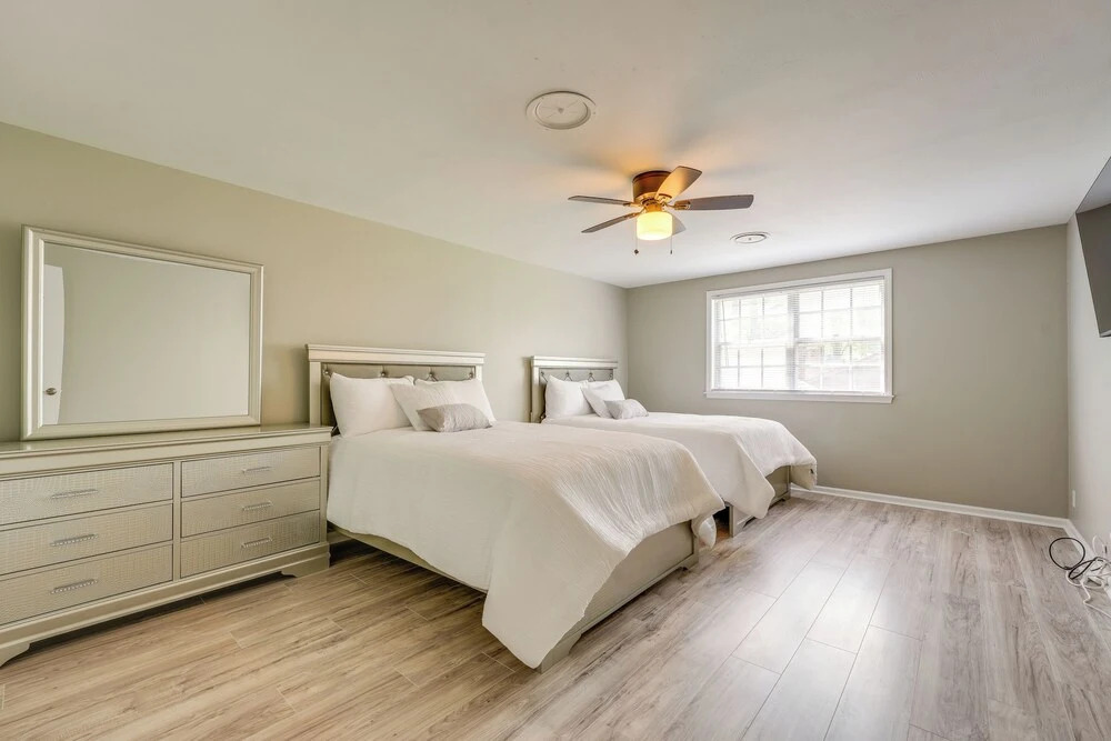 Memphis Vacation Rental - Walk to Graceland