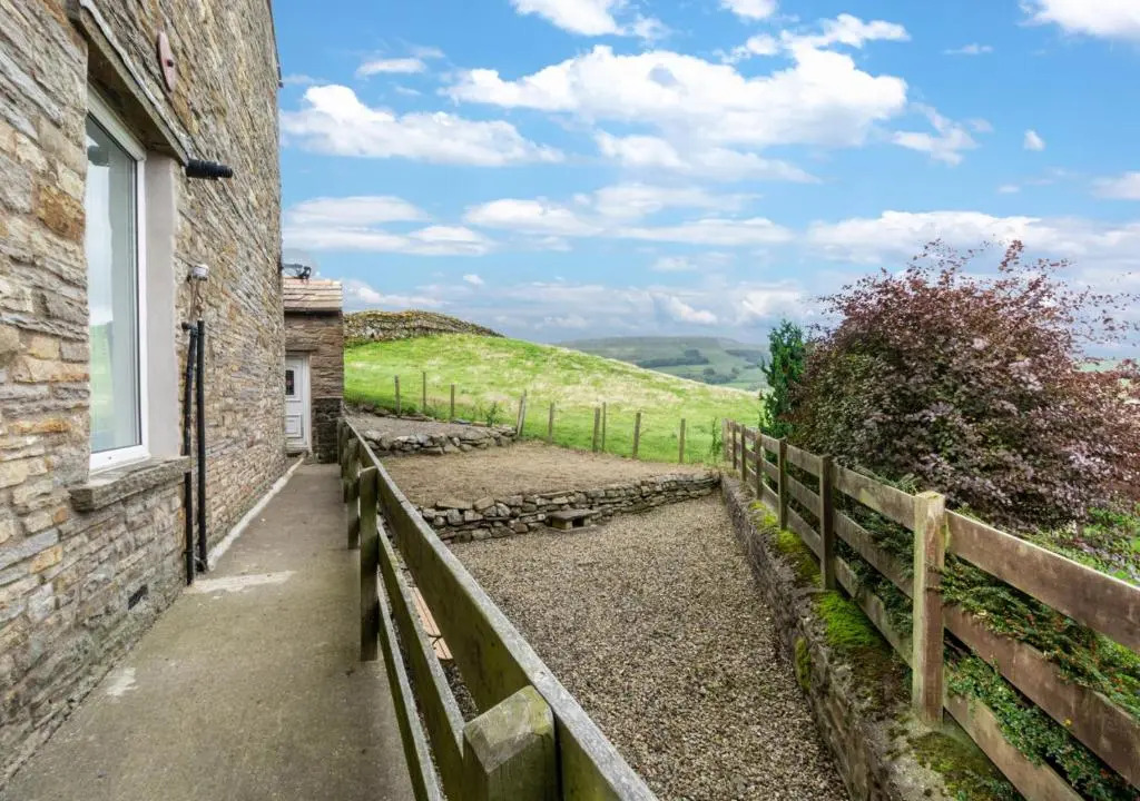 3 Bed in Hawes oc-ds959