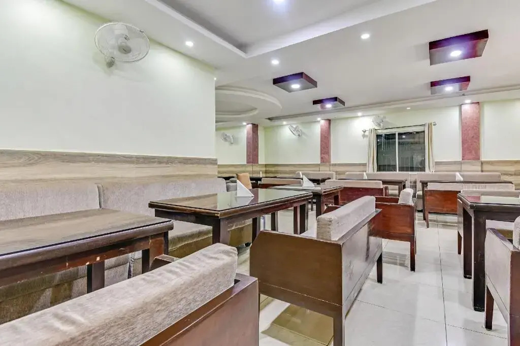 New Andra House by OYO Rooms