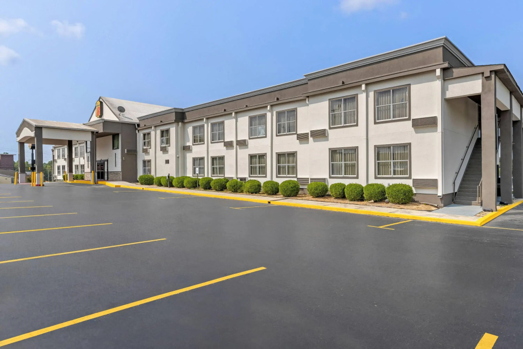 Super 8 by Wyndham Athens