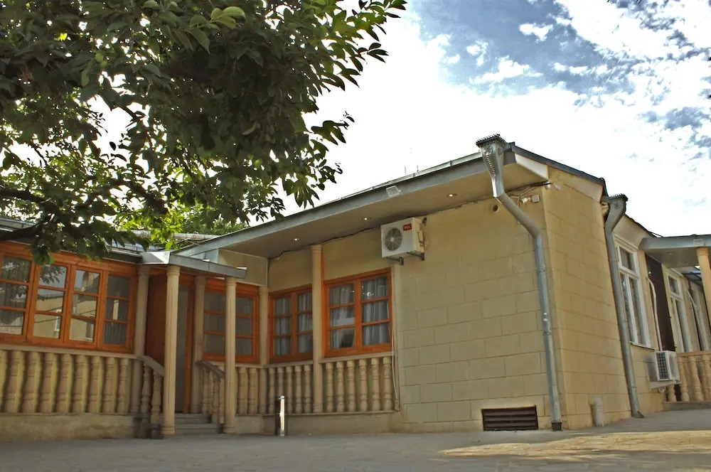 Hotel Tiflis Garden