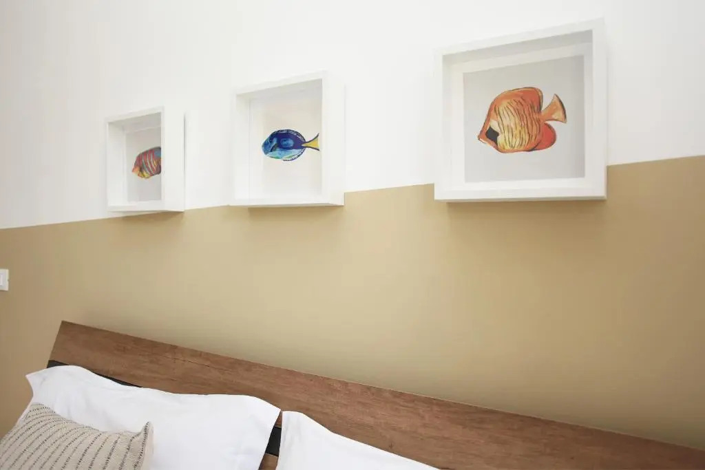 BeachSide Rooms  Suites