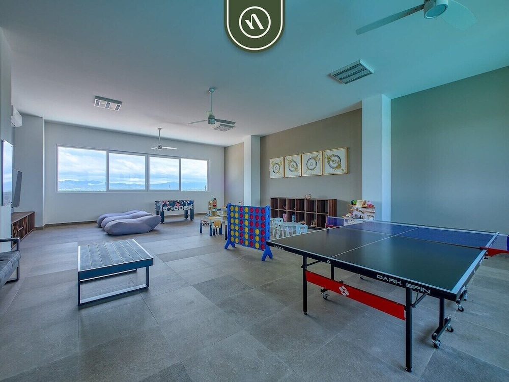 2BR Penthouse in Nuevo Vallarta - Terrace - Pool