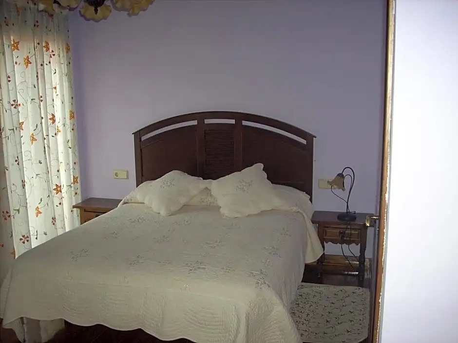 HOTEL RURAL LA ROMEROSA
