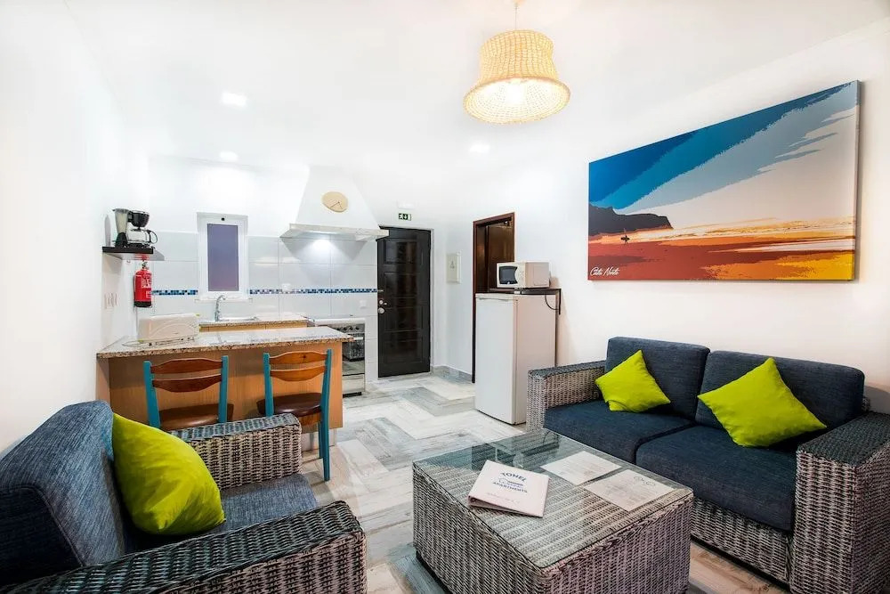 Tonel Apartments