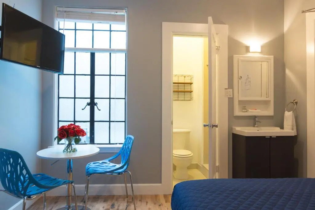 Broadlind Hotel
