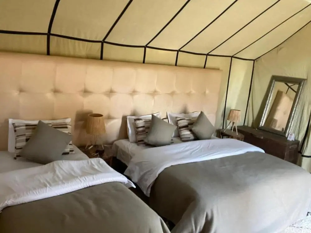 Luxury camp desert