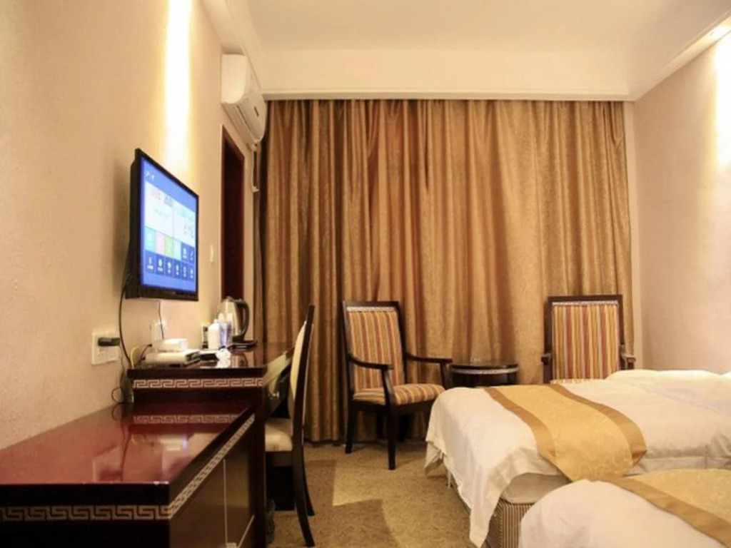 Jiuzhaigou Fengqing Holiday Hotel