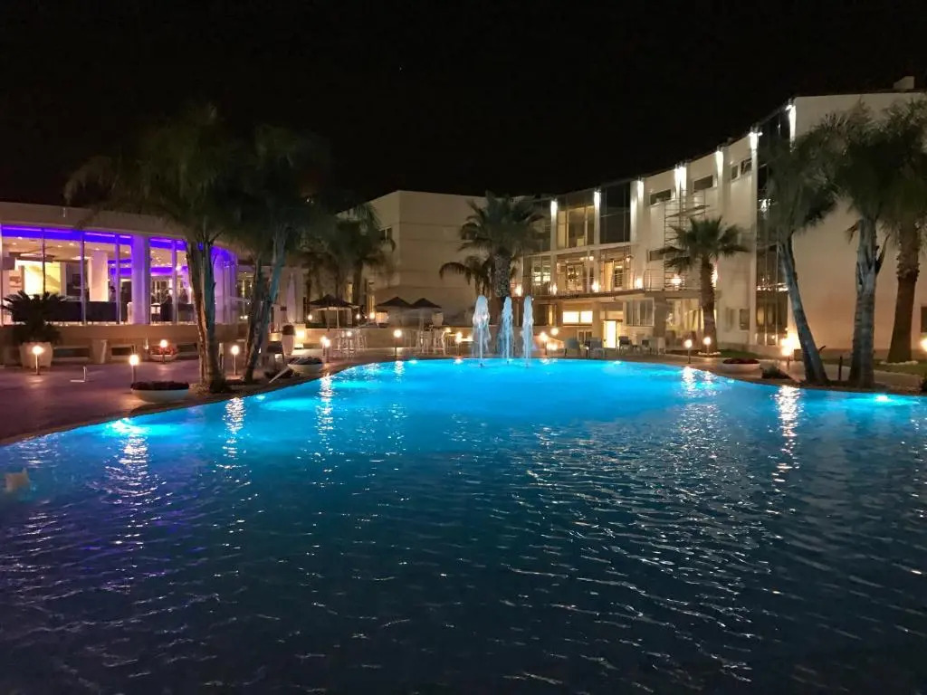 DubaiVillage