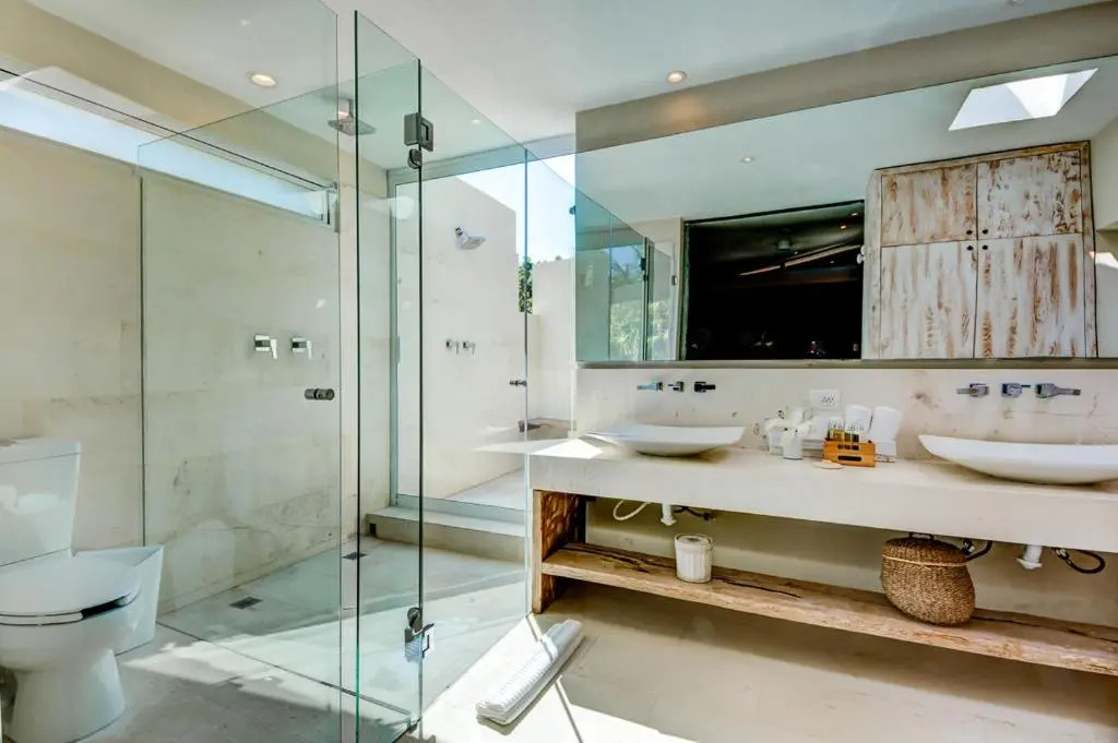 Puerto Aventuras Villa Sleeps 10 with Pool