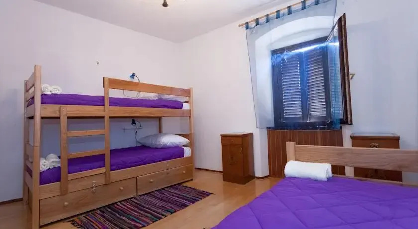 Four Corners Hostel