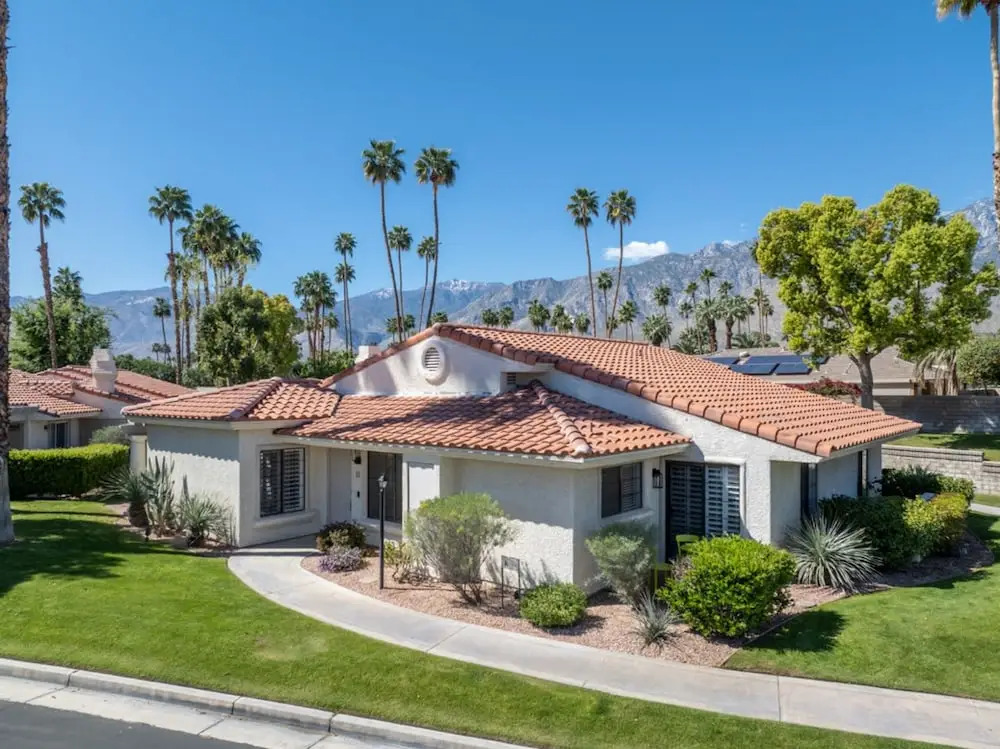 Desert Rose- Condo With Pool and Tennis Courts