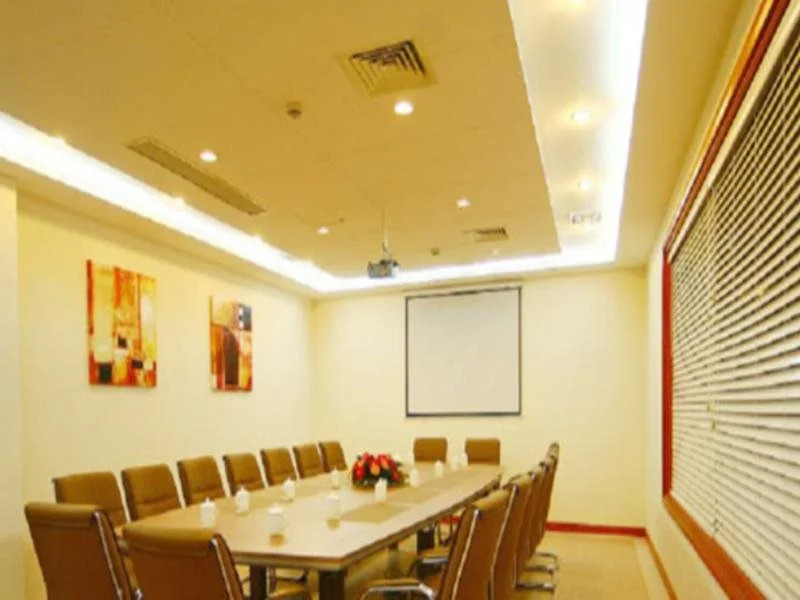 C.straits Beautiful Scene Hotel