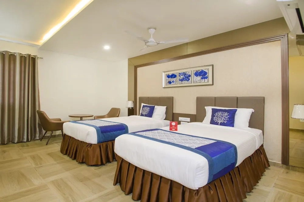 OYO 10127 SVM Grand Uppal