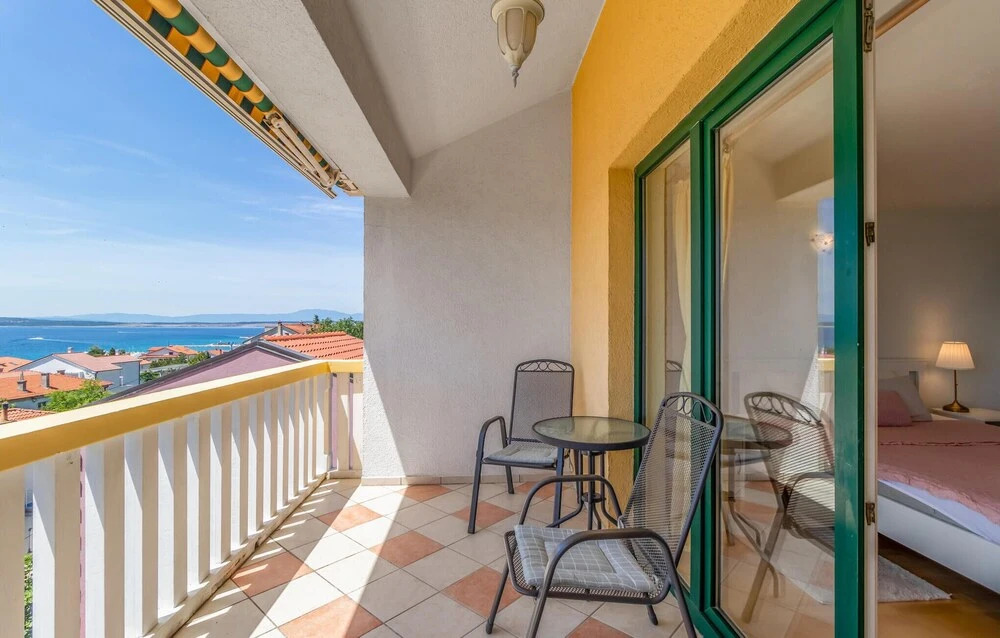 Beautiful Apartment in Crikvenica With 2 Bedrooms and Wifi