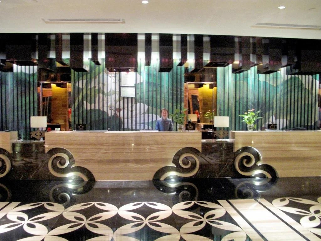 JunYue ShiYuan Hotel
