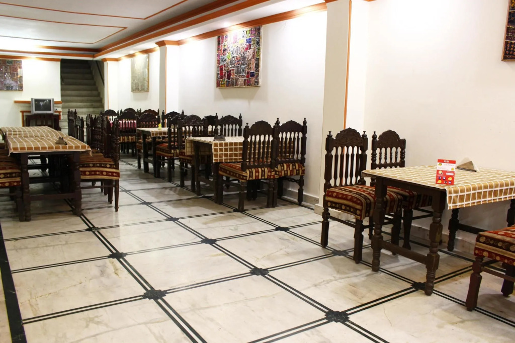 OYO 1455 Hotel Deep