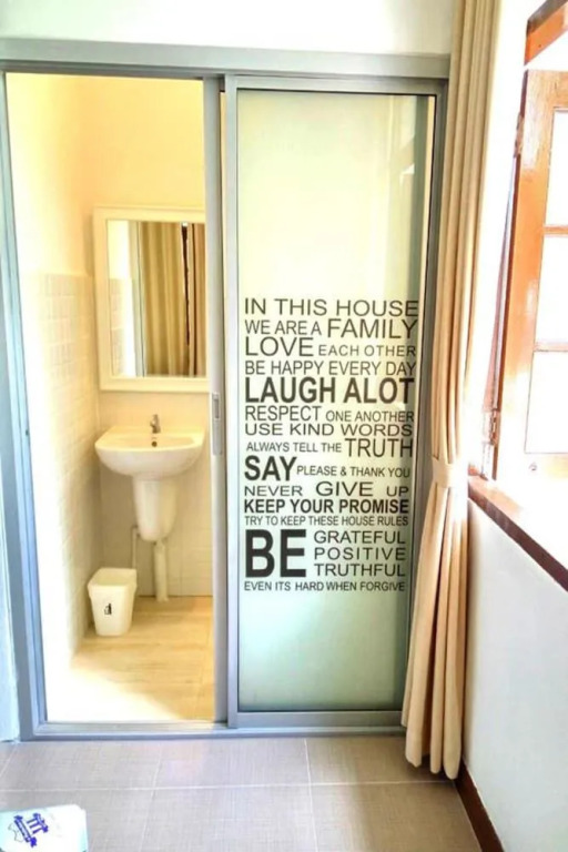 Ban Rub Lom Pool Villa 3 difference villas
