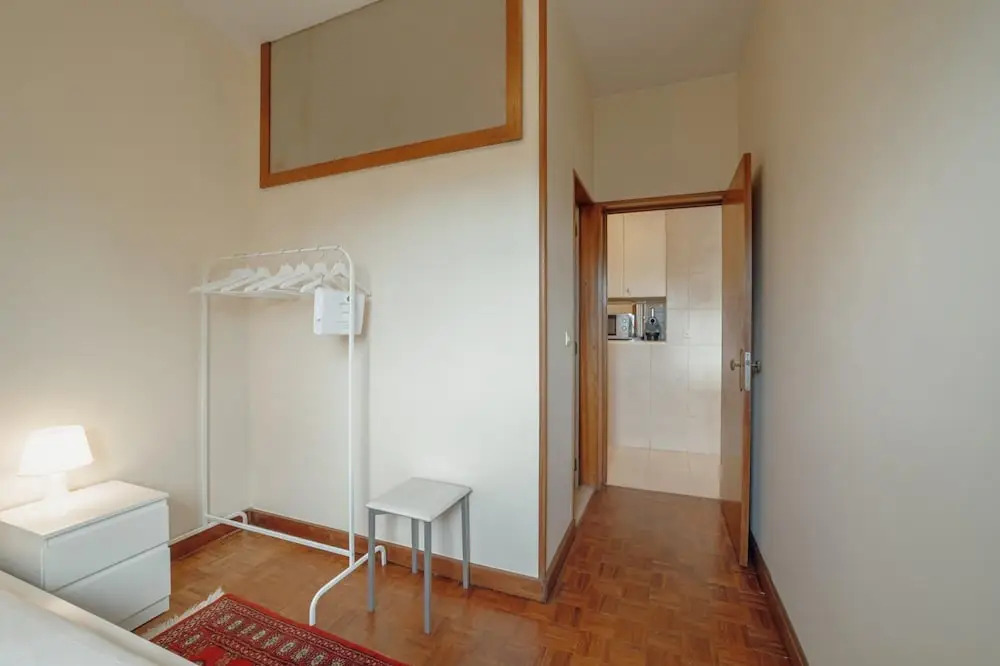 Grand Botanic Garden Apartment by Vacationy