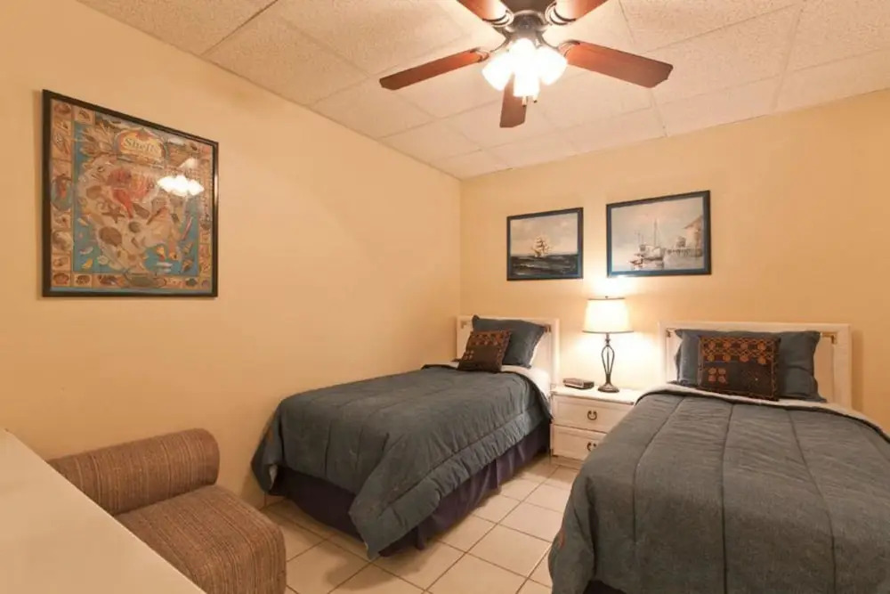 Aquarius Condominium 708