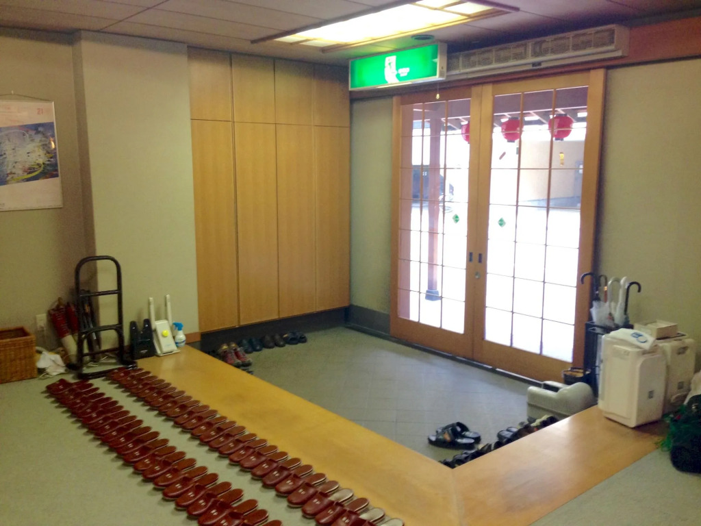 Nakayasu Ryokan