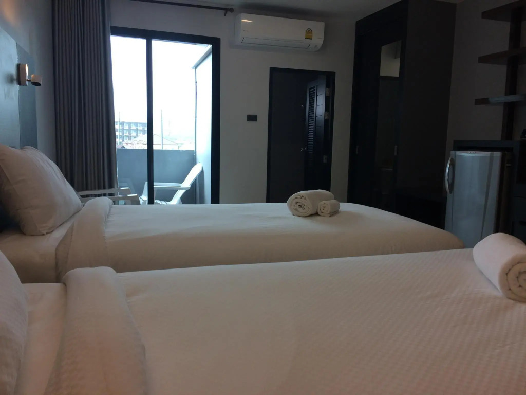 Bullkool Hua Hin Pool Villa