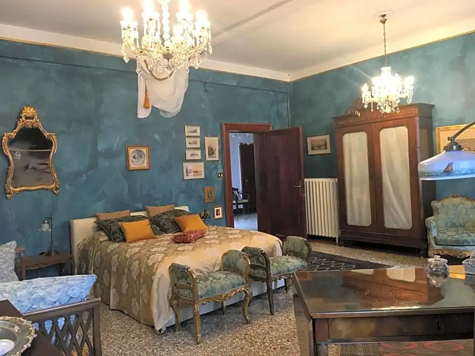 La Chambre DElla