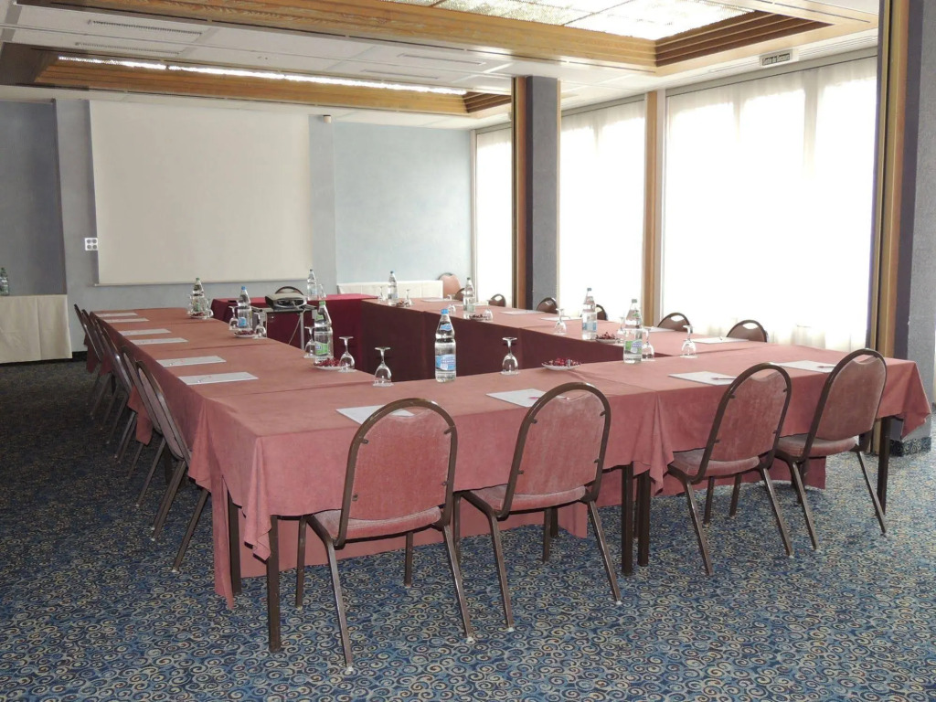 Alpine Classic Hotel