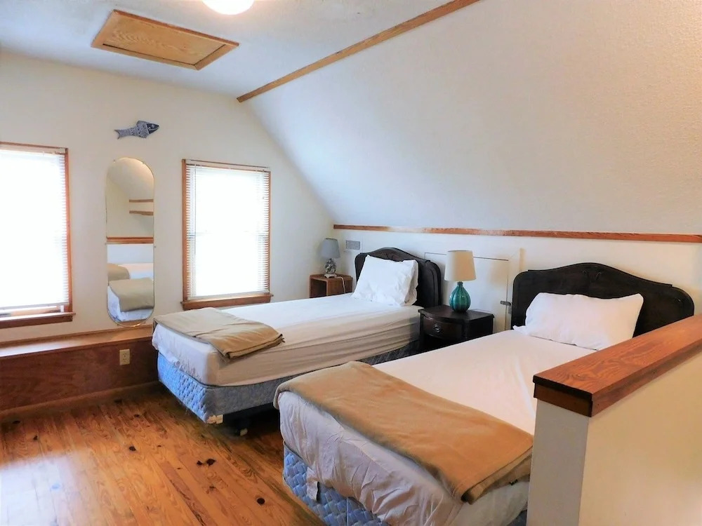 Pine at Ocracoke - 3 Br Home