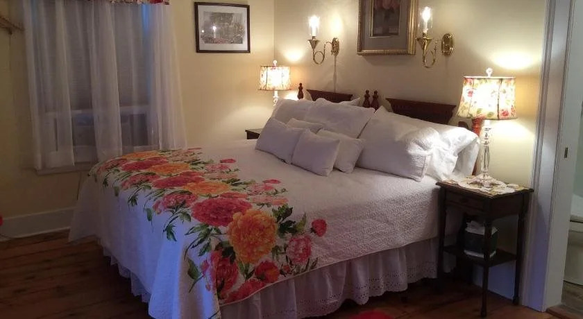 The Red Hook Country Inn