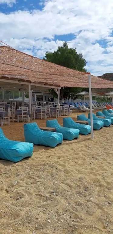 Isalos Rooms On The Beach