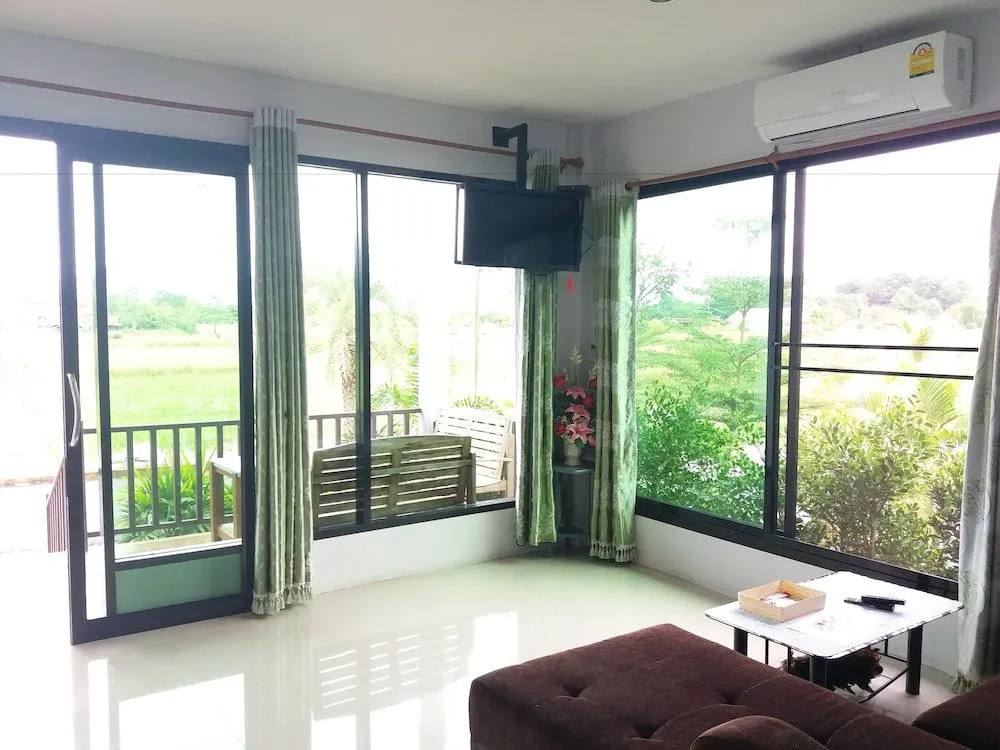 Preecha Resort