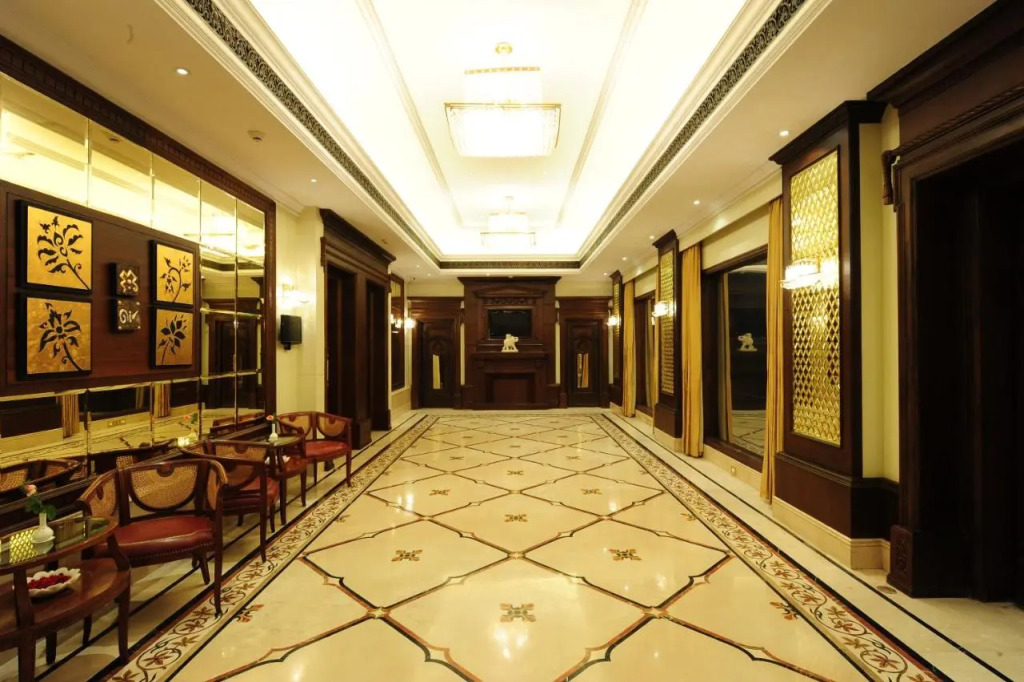 Mayfair Convention