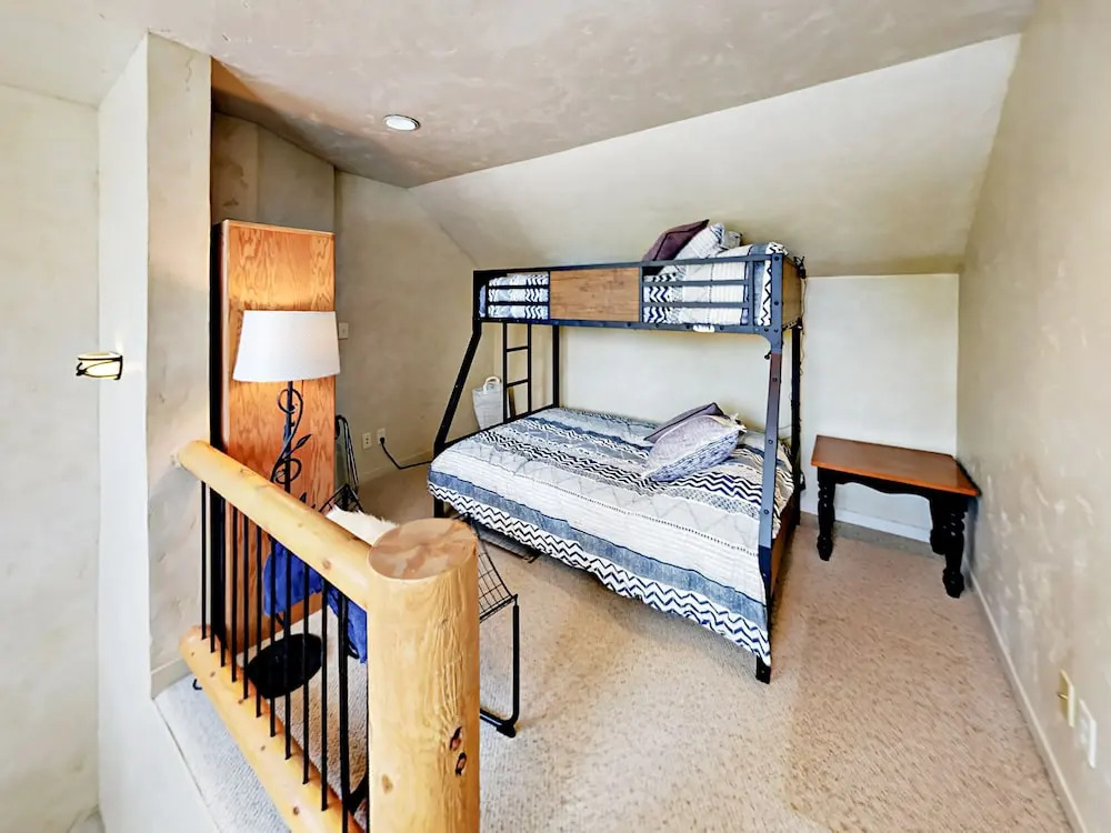 Mountain-view W/ Hot Tub, Across From Lift 2 Bedroom Condo