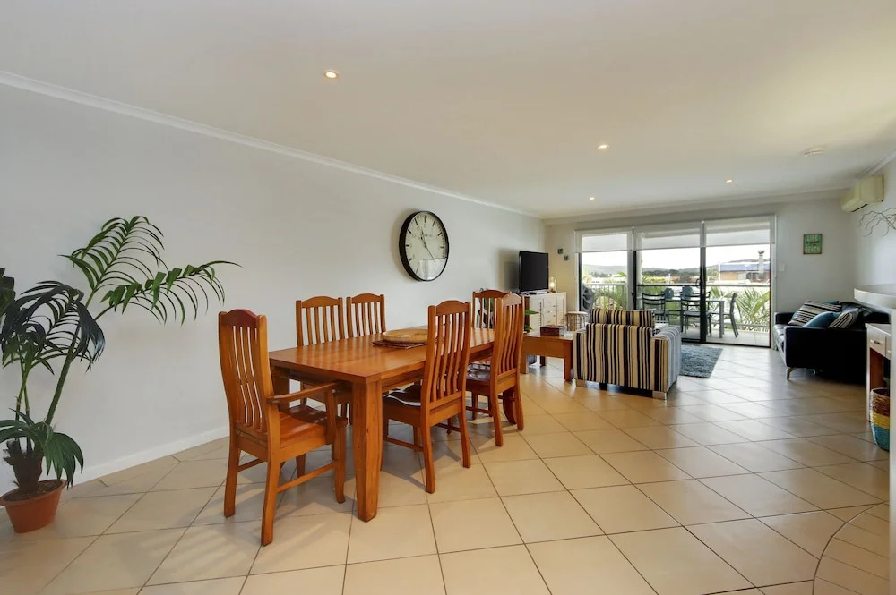 Jubilee Apartment No 5