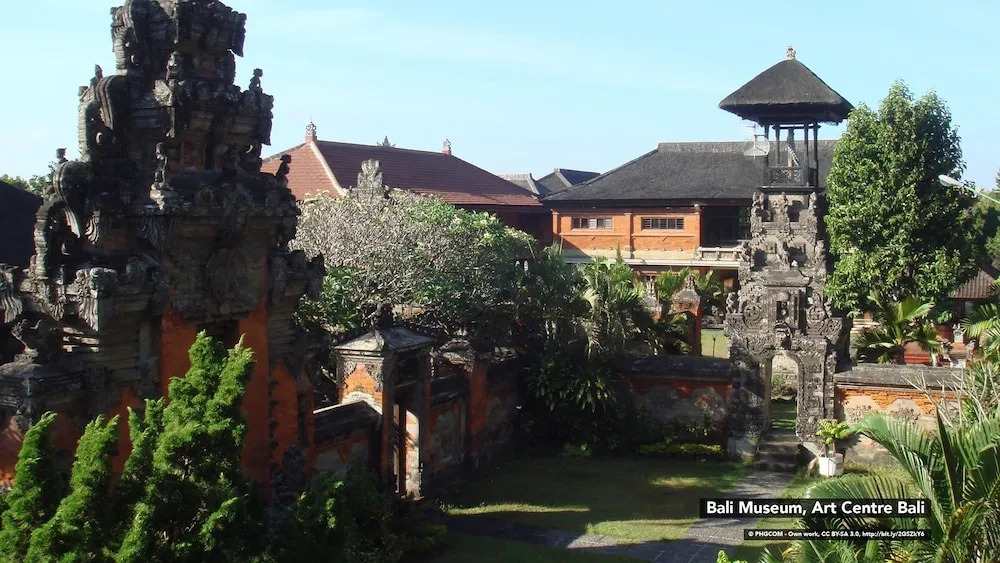 ZEN Rooms Denpasar Gelogor Carik 2