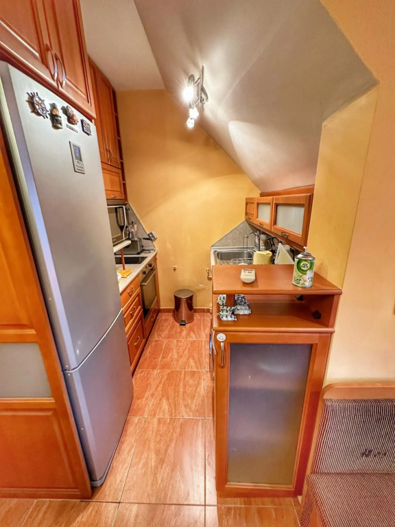 Comfortable Apartment in Comunicative Location