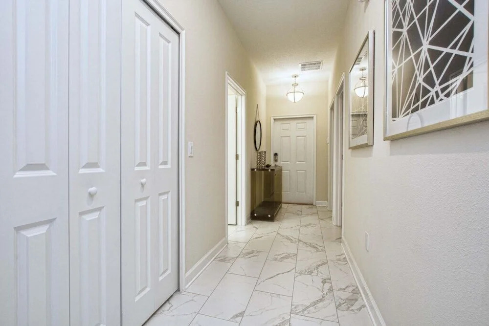 Storey Lake-5 Bedroom Townhome w/Splashpool-1630ST